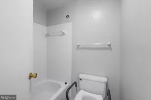 18204 Swiss Cir, Germantown, MD 20874 - Photo 30