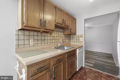 18204 Swiss Circle #302, Germantown, MD 20874 - Photo 16