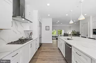 3737 Glenmoor Reserve Ln, Chevy Chase, MD 20815 - Photo 20