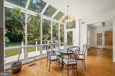 9705 Holloway Hill, Potomac, MD 20854 - Photo 6