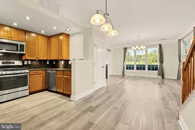 640 Orchard Ridge Drive #100, Gaithersburg, MD 20878 - Photo 8