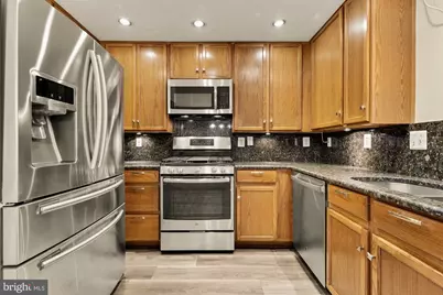 640 Orchard Ridge Drive #100, Gaithersburg, MD 20878 - Photo 10