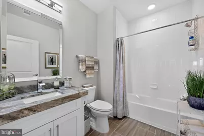 250 Decoverly Drive #427, Gaithersburg, MD 20878 - Photo 18
