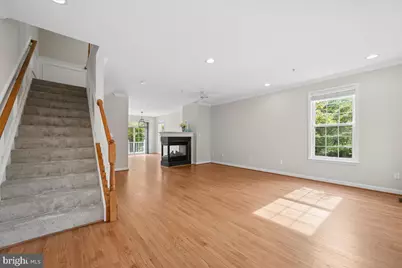 616 Garden View Square, Rockville, MD 20850 - Photo 12