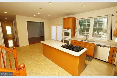 14030 Bromfield Road, Germantown, MD 20874 - Photo 14