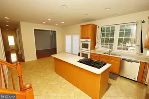 14030 Bromfield Rd, Germantown, MD 20874 - Photo 14