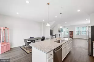9567 Tall Oaks Rd, Montgomery Village, MD 20886 - Photo 4