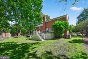 9906 Holmhurst Rd, Bethesda, MD 20817 - Photo 62
