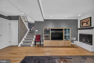 9906 Holmhurst Road, Bethesda, MD 20817 - Photo 46