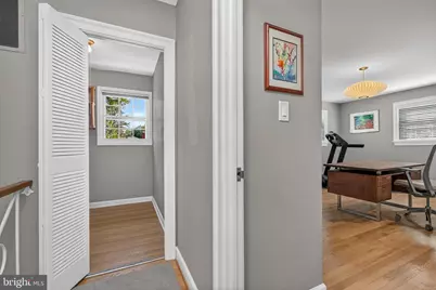 9906 Holmhurst Road, Bethesda, MD 20817 - Photo 34