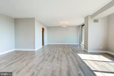 5225 Pooks Hill Road #1720S, Bethesda, MD 20814 - Photo 4
