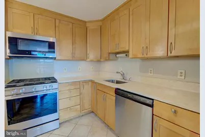 5225 Pooks Hill Road #1720S, Bethesda, MD 20814 - Photo 18