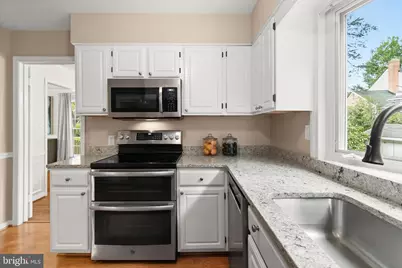 11704 Hitching Post Lane, North Bethesda, MD 20852 - Photo 16