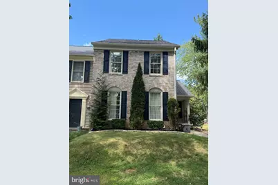 8527 Fountain Valley Drive, Montgomery Village, MD 20886 - Photo 2