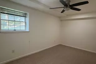 3025 Windy Knoll Ct, Rockville, MD 20850 - Photo 18