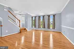 23011 Heath Aster Way, Clarksburg, MD 20871 - Photo 2