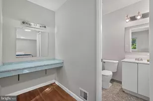 405 Winterthur Ct, Silver Spring, MD 20904 - Photo 18