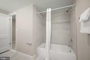 10128 Hereford Pl, Silver Spring, MD 20901 - Photo 38