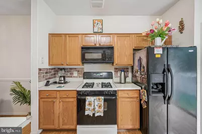 18172 Royal Bonnet Circle, Montgomery Village, MD 20886 - Photo 12
