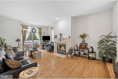 18172 Royal Bonnet Circle, Montgomery Village, MD 20886 - Photo 4