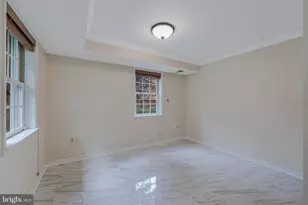 1995 Lancashire Dr, Potomac, MD 20854 - Photo 14