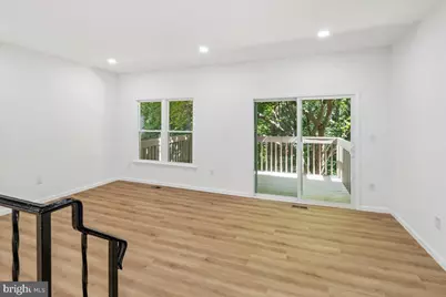 10057 Maple Leaf Drive, Montgomery Village, MD 20886 - Photo 16
