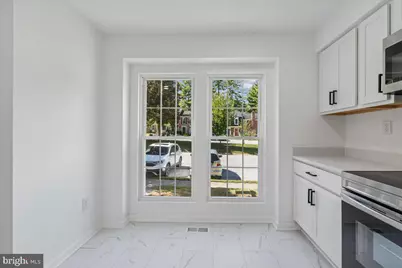 10057 Maple Leaf Drive, Montgomery Village, MD 20886 - Photo 12