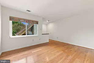 18240 Windsor Hill Dr, Olney, MD 20832 - Photo 6