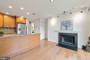 18240 Windsor Hill Dr, Olney, MD 20832 - Photo 10