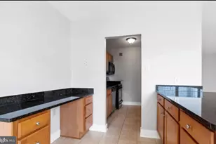 1220 Blair Mill Rd, Silver Spring, MD 20910 - Photo 4