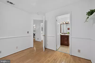 5822 Inman Park Circle #709, Rockville, MD 20852 - Photo 14
