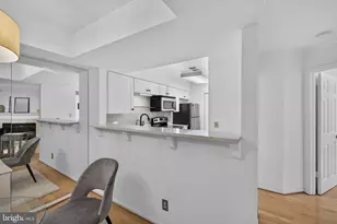 5822 Inman Park Cir, Rockville, MD 20852 - Photo 8