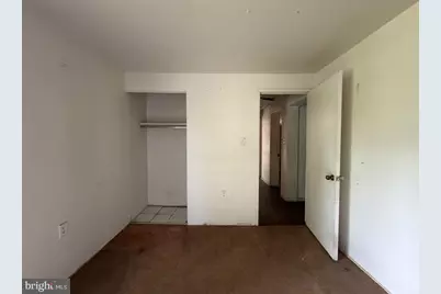 11516 Cherry Grove Drive, Gaithersburg, MD 20878 - Photo 6