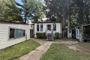 11516 Cherry Grove Dr, Gaithersburg, MD 20878 - Photo 32