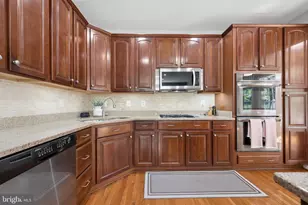 1749 Chiswick Ct, Silver Spring, MD 20904 - Photo 24
