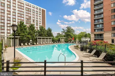 11710 Old Georgetown Road #829, North Bethesda, MD 20852 - Photo 4