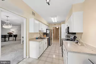 14800 Pennfield Cir, Silver Spring, MD 20906 - Photo 4