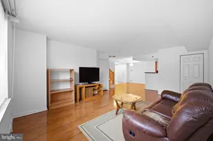 5809 Nicholson Ln, North Bethesda, MD 20852 - Photo 6