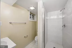 5502 Amesfield Ct, Rockville, MD 20853 - Photo 36