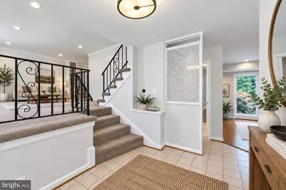 5502 Amesfield Court, Rockville, MD 20853 - Photo 4