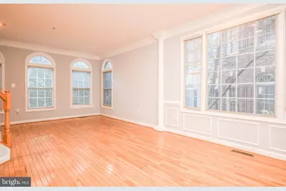 1303 Cameron Hill Court, Silver Spring, MD 20910 - Photo 2