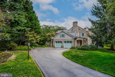 5329 Woodlawn Avenue, Chevy Chase, MD 20815 - Photo 12