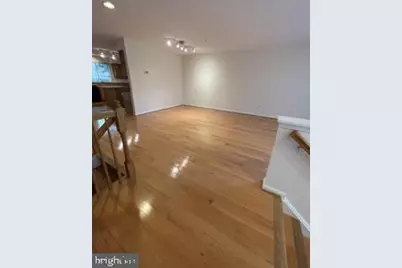 10135 Vanderbilt Circle, Rockville, MD 20850 - Photo 4