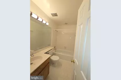 20626 Highland Hall Drive, Montgomery Village, MD 20886 - Photo 22