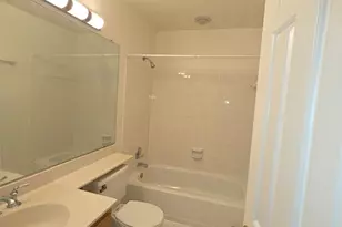 20626 Highland Hall Dr, Montgomery Village, MD 20886 - Photo 22