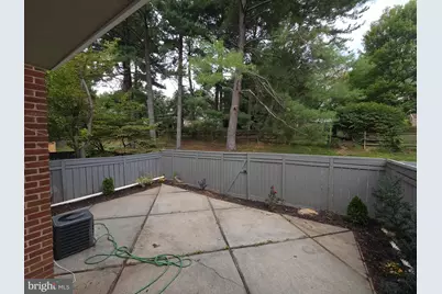 20626 Highland Hall Drive, Montgomery Village, MD 20886 - Photo 12