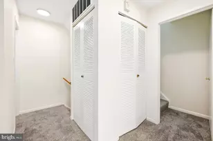 9879 Brookridge Ct, Gaithersburg, MD 20886 - Photo 20