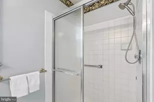 21 Yeatman Ct, Silver Spring, MD 20902 - Photo 38