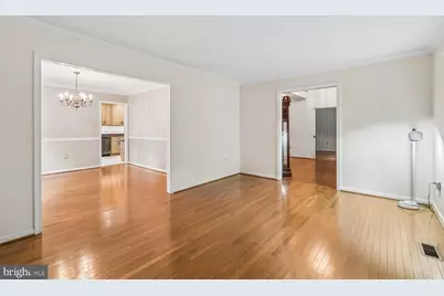 21 Yeatman Court, Silver Spring, MD 20902 - Photo 10