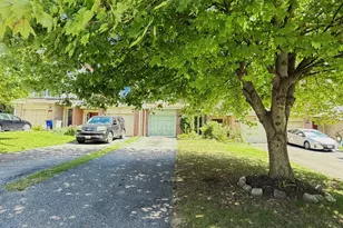 19515 White Saddle Dr, Germantown, MD 20874 - Photo 4